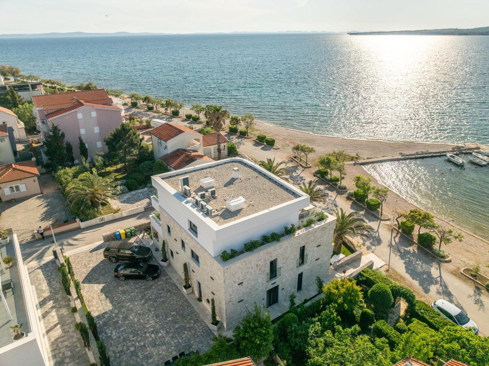 Apartments Dernaj Вир Екстериор снимка